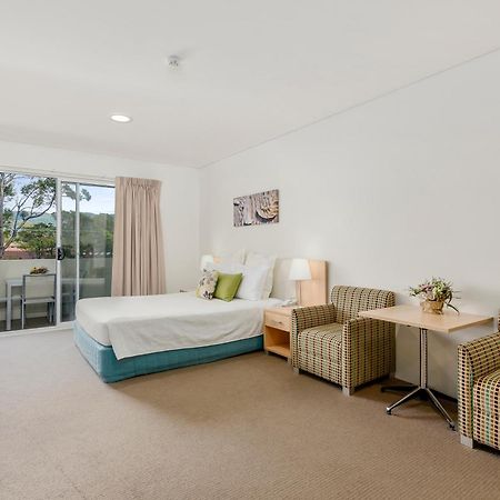 Quality Suites Pioneer Sands Wollongong Extérieur photo