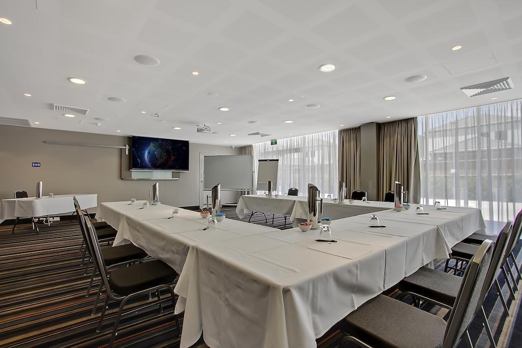 Quality Suites Pioneer Sands Wollongong Extérieur photo