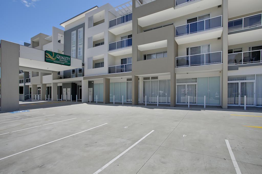 Quality Suites Pioneer Sands Wollongong Extérieur photo