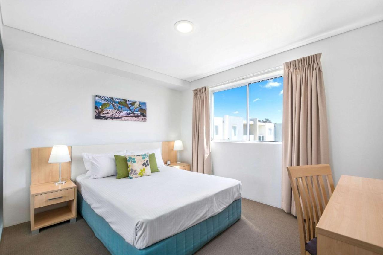 Quality Suites Pioneer Sands Wollongong Chambre photo
